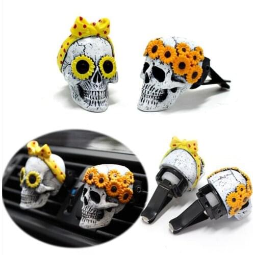 Car scented skull Halloween atmosphere resin ornaments car air outlet ornaments car Accessories