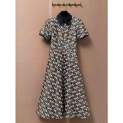 New 2021 Autumn Fashion Runway Long Dress Women Short Sleeves Charming Jacquard Lace Collar Elegant Ladies Hot Sale Dress