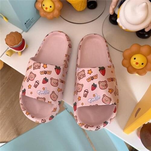 2021 New Woman Summer Slippers Flat Cartoon Bathroom Slipper Roun Toe Ladies Sandals Casual Lightweight Non Slip Female Slides