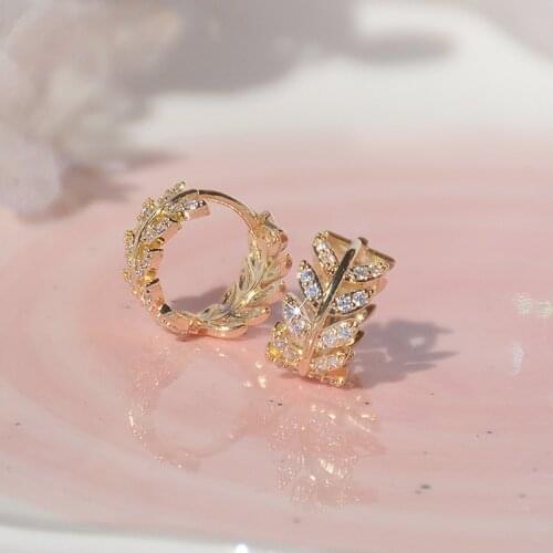 Fashion Gold ColorLeaf Circle Women Stud Earrings Exquisite AAA Zircon Temperament Statemant Earrings Wedding Party Jewelry Gift