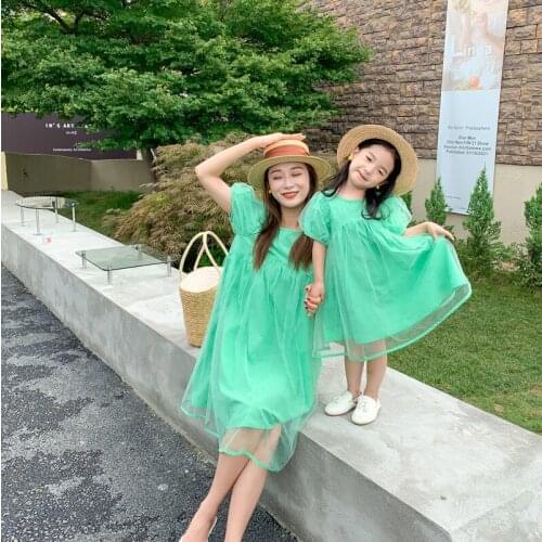 Mother Daughter Dresses Summer Family Matching Clothes Korean Puff Sleeve Mom Daughter Net Yarn Cute Dress Mommy And Me Clothes