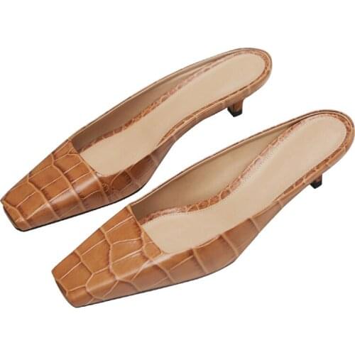 Spring New Square Toe Slippers Women Crocodile Embossed Low Heels Mules Shoes Kitten Heel Sandals Women Fammel Shoes Botas Mujer