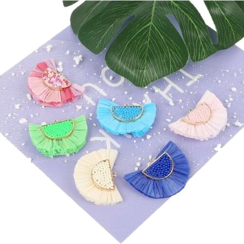 Fashion Copper Colorful Lafite Grass Tassels Charm Small Beads Raffia Fan Pendant for DIY Earring Findings Making