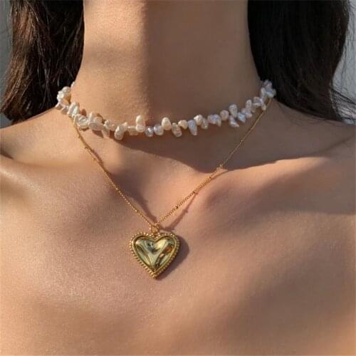 Retro natural pearl petal female necklace, fresh water pearl temperament Jewelry necklace, geometric bracelet female 2020