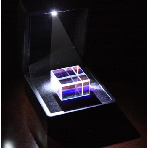 20 * 20 * 20mm Composite Color, Colorful Prism Cube Light Gift, with The Same Size Light Box, Optical Science Experiment Puzzle