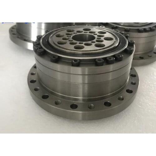 CSF/CSG-32-100 reducer 1: 100 14mm , used in good condition . 80% appearance new , good working , free shipping