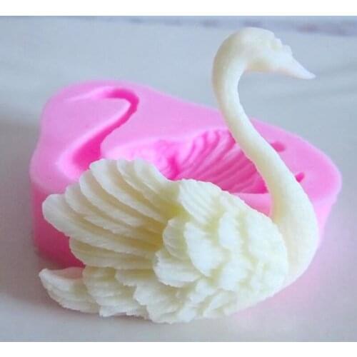3D Swan Mold Silicone Chocolate Moulds For DIY Cake Fondant Chocolate Cake Decoration Tools Kitchen Baking Accessories AX1708