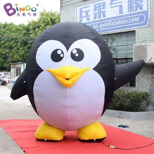 Customized decorative 2.5 meters high inflatable penguin cartoon promotional blow up penguin model for display toys