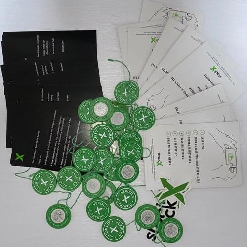 10set/lot 2020 2021 StockX Tag Green Circular Tag Rcode Stickers Flyer Plastic Shoe Buckle Verified X Authentic Tag Shoes Cover