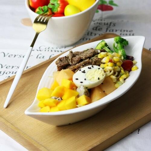 European-style 12-inch pure white simple ceramic fruit salad bowl Home Soup Bowl Special Dessert Bowl Creative Tri-shaped Bowl