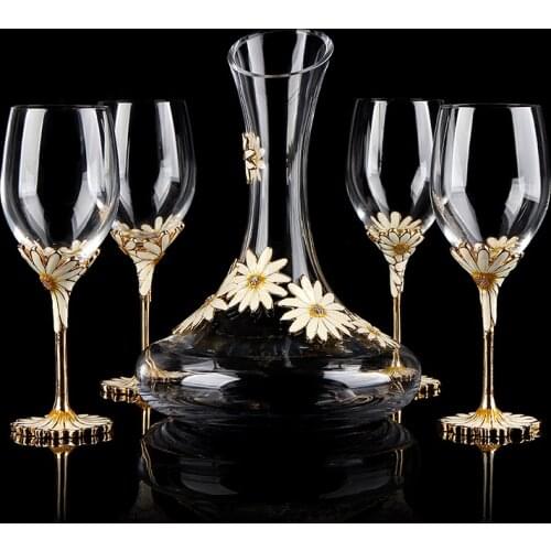 Wine glass set creative decanter home High-end crystal cup European luxury Small daisy stemware large
