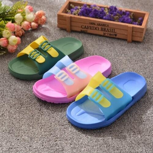 2021 Summer New Kids Slippers Adjustable Buckle Children Home Slippers For Boys Soft Non-slip Girls Beach Sandals Size 30-35