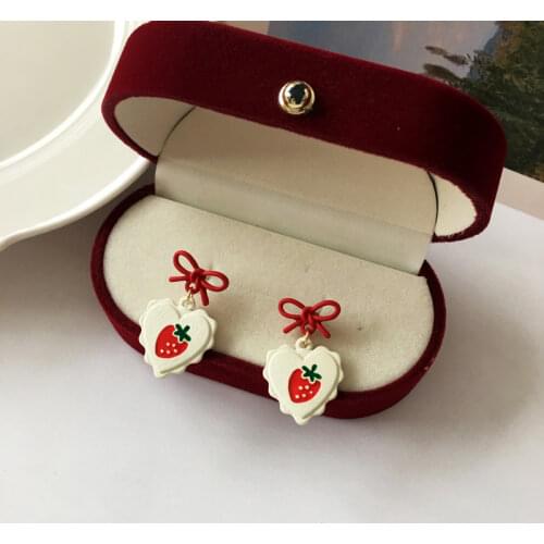 Temperament Strawberry Cute Girls Clip on Earrings Beautiful Bowknot Love Kids Earrings