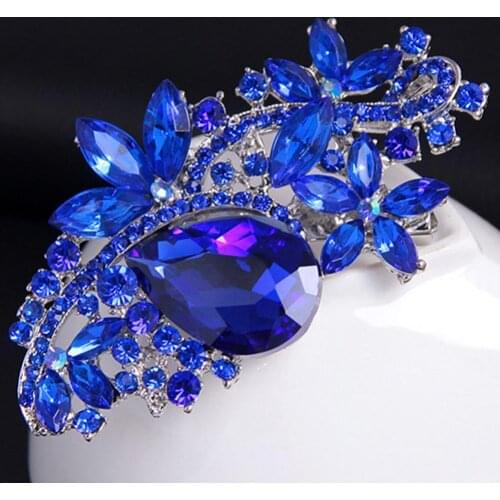 Fashion Waterdrop Flower Brooch Pin Rhinestone Crystal Brooches Bouquet Wedding Jewelry For Female Party Banquet Gifts