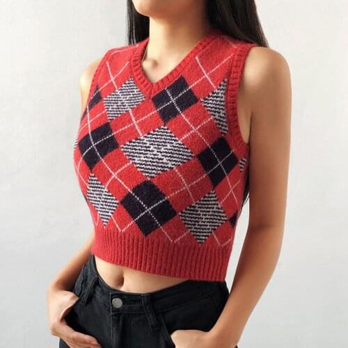 2021 Korean Style V-neck Vintage Geometric Argyle Short Waistcoat Pullovers Tops Sweater Vest Autumn Women Sexy Knitted Vest