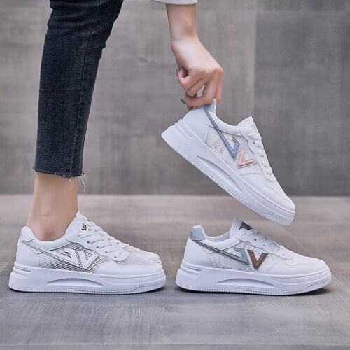 Fashion Running Shoes Lightweight Mens Casual Shoes Fashion Mesh Breathable Sneakers Classic Letter Decoration Fitness Shoes