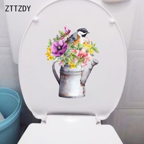 ZTTZDY 18.2×24.8CM Hand Painted Watering Can Bouquet Toilet Stickers Fashion Home Wall Decoration T2-1479