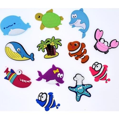 10 pcs Big Size 4-7 cm Sea Animals Crab Fish Dolphin Starfish Whale Kids Favor Mule Sandals Ornaments