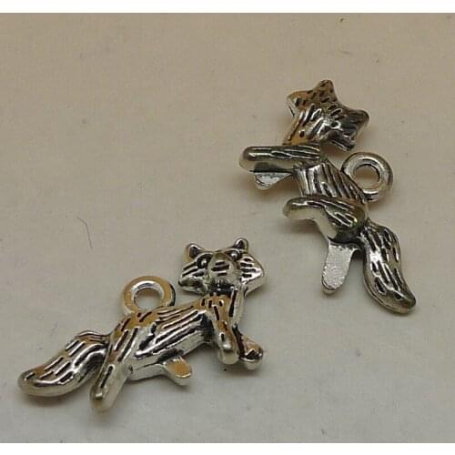 Nevstop 50pcs/lot Antique Silver Fox Charms 23x13mm Realistic Fox Pendant Animal in Woodland Jewelry Findings