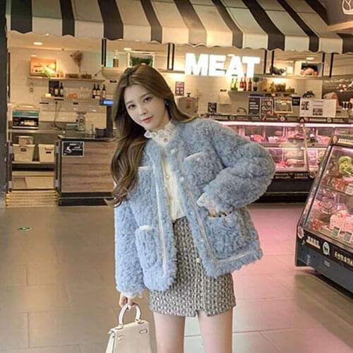 Women 2021 Winter New Faux Rabbit Fur Plush Coats Female O-neck Short Loose Outwear Ladies Imitation Fur Warm Jackets M640