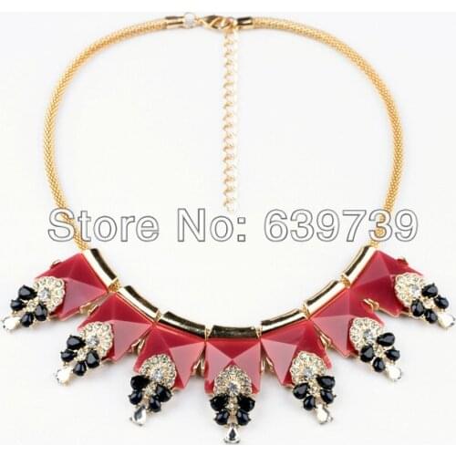 Bulk Price Irish Shiny Gold Color Red Square Resin Stone Necklace