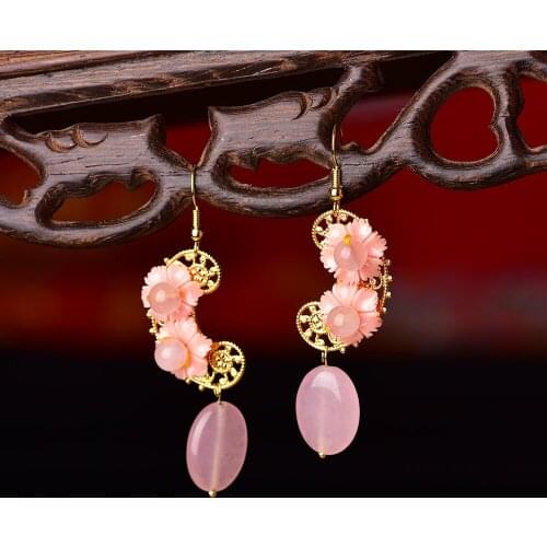 BOEYCJR Ethnic Natural Pink Stone Bead Flower Shape Dangle Earrings Fashion Jewelry Gold Color Drop Earrings For Women