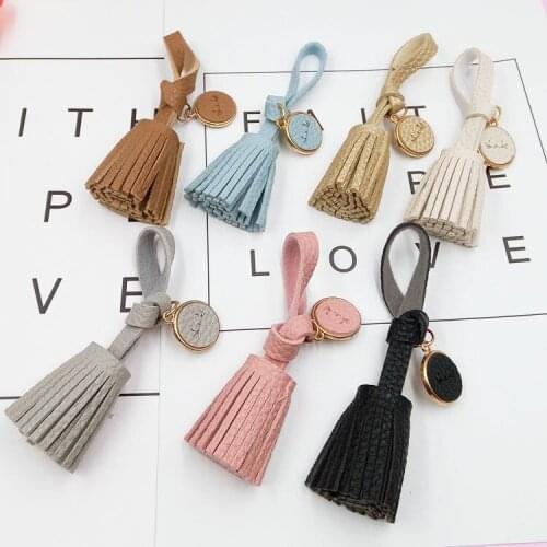 7pcs Big Sale PU Leather Tassel Keychain with Cute Alloy Button Hanging Ornaments Short Knotted Strap for Car Key Chain Key Ring