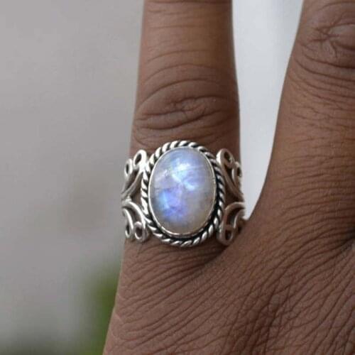 Retro Silver Ring Oval Moonlight Stone Cocktail Ring Unique Bohemian Jewelry Accessories Best Gift