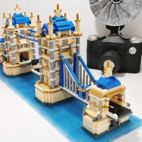 PZX Diamond Blocks London Tower Bridge Oriental Pearl Tower World Famous Architecture Mini Building Bricks toys for kids gifts