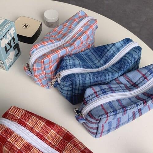 Korea Color Retro Pencil Cases Pen Bag Large Capacity Lattice Storage Bags Pencil Bag Portable Pencil Case School Supplies