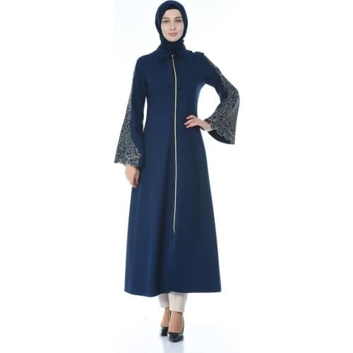 Minahill Embroidery Detailed Abaya Navy Blue 2134-02