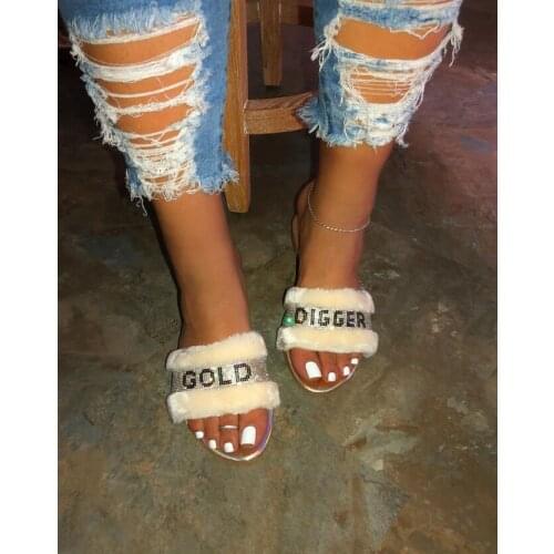 2019 winter new home fashion wild wool slippers winter new colorful diamond warm flip-flops flat with indoor slippers