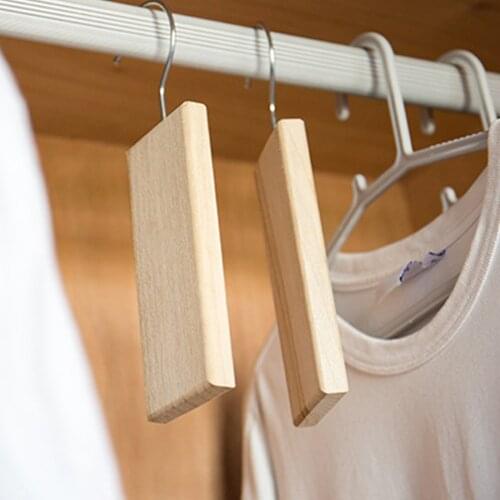 Wardrobe Pest Moth Natural Camphor Wood Clothes Drawer Mildew Proof Odor Shoes Smell Freshener Repellent Anti-moisture