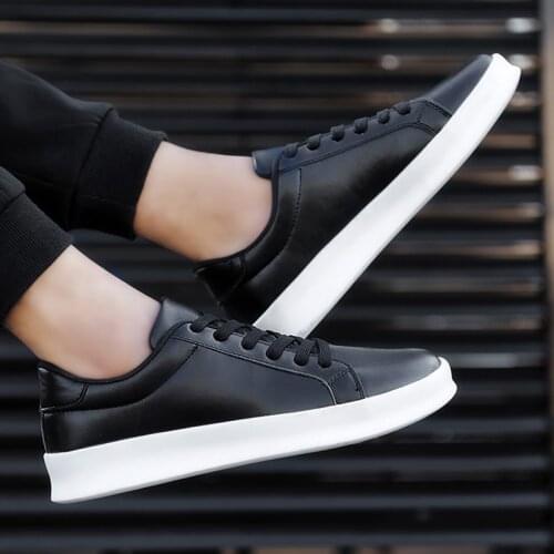 2020 Black/White Solid mens casual shoes lace up flat trend Skateboard Spring Classic Low top wild sneaker Shoes men Size 39-45