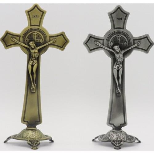 HeyMamba Bronze Church Relics Figurines Crucifix Jesus Christ On The Stand Cross Wall Crucifix Antique Home Chapel Decoration