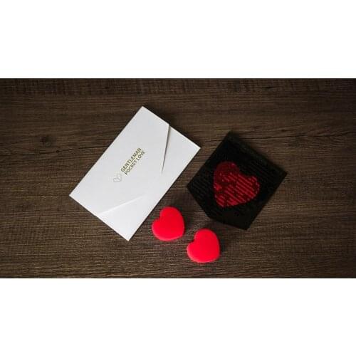 Gentleman Pocket Love/Take My Heart Magic tricks magic props gimmick,mentalism,close up magic