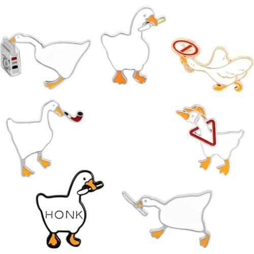 Big White Goose Enamel Lapel Pins Funny Animal Game Brooches for Kids Friends Clothes Backpack Badges Jewelry Gift Wholesale