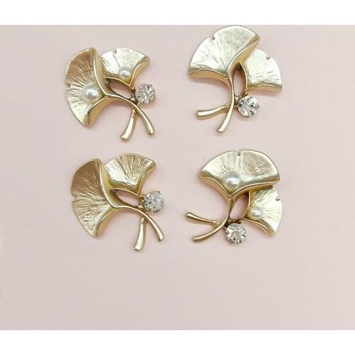 10Pieces/Lot 30*32mm Metal With Rhinestone Leaf Decorative Handmade Jewelry Accessories