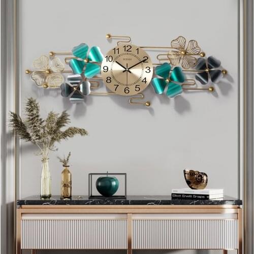 Mute Petal Style Wall Digital Clock Metal Wall Clock Living Room Decoration Wall Stickers 3D Wall Clock Modern Design Home Decor