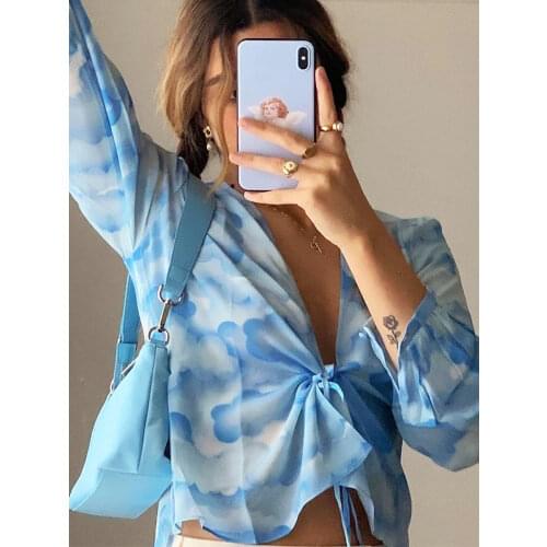 Tossy Summer V-Neck Floral Printed Top Blouse Casual Holiday Tie-dye Shirts For Women Mini Chiffon Crop Top Ruffles Party Wear