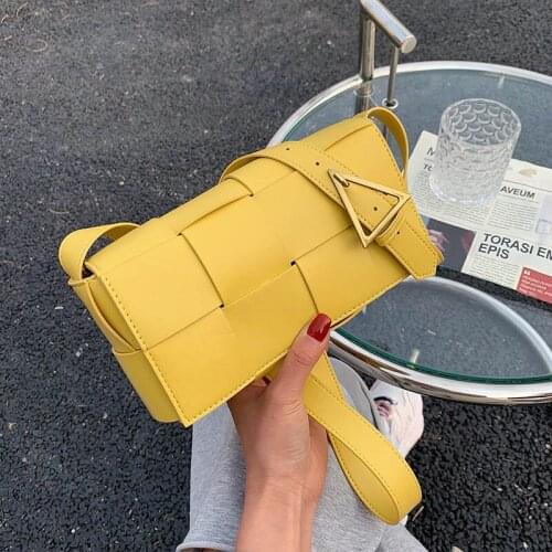 Luxury Brand Lattice Woven Crossbody Bags Femme Designer Shoulder Pillow Bag Flap Handbags Trend Womens Messenger Bag Bolsos