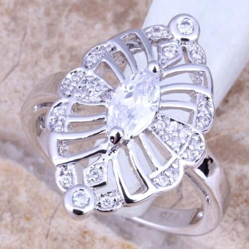 Tantalizing White CZ Silver Plated Womens Ring Size 6 / 7 / 8 / 9 R1144
