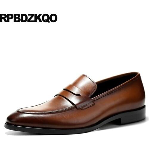 Custom Italy casual brown shoes designer italian business men high quality luxury office 2019 loafers runway black slip on brand