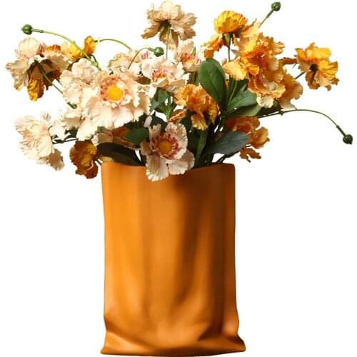 Nordic Light Luxury Folding Wrinkle art Vase Ceramic Flower Arrangement Planter Living Room Cabinet Flower Pot