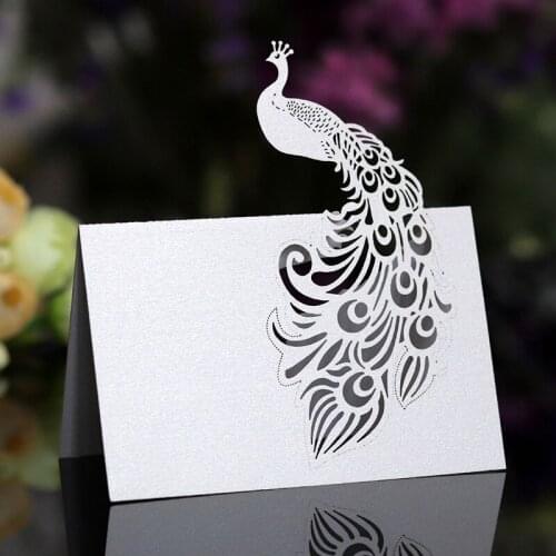 50pcs Laser Cut Peacock Table Name Place Cards Pearlescent Lace Favor Message Setting Card Wedding Birthday Party Decorations