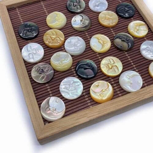 Natural Sea Shell Interface Beads Carved Moon Stars Smiley Face Boutique Beads DIY Necklace Jewelry Making Components Wholesale