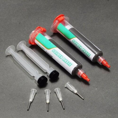 Low temperature lead-free solder paste syringe solder paste paste melting point 138 degrees set LED chip