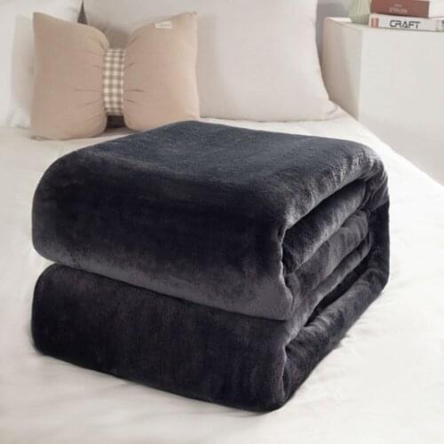 Household Solid Color Flannel Blanket Multifunctional Comfortable Nap Air Conditioning Blanket Sofa Blanket Aircraft Blanket