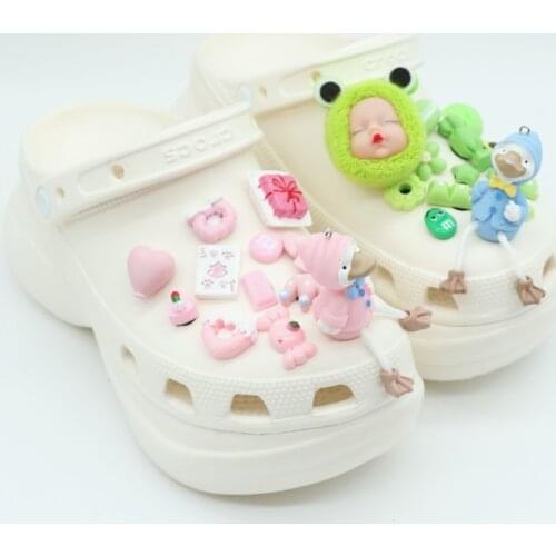 Croc Charms DIY Shoes Decorations Cute Shoe Chain for Croc Bow Shoe Buckle Women Vitality Shoes Accessories 2021 New Fashion