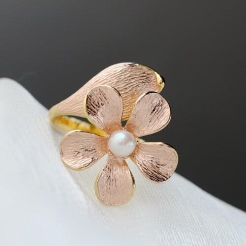 Real 925 Sterling Silver Rings Inlaid Natural Freshwater Pearl 18K Gold Plated Petal Fashion Women Opening Adjustable Ring